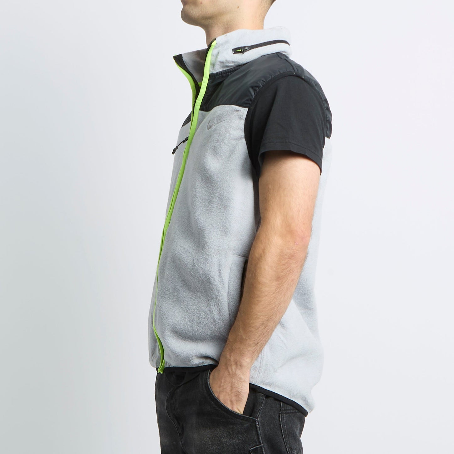 Nike Sleeveless Logo Polar Fleece - L