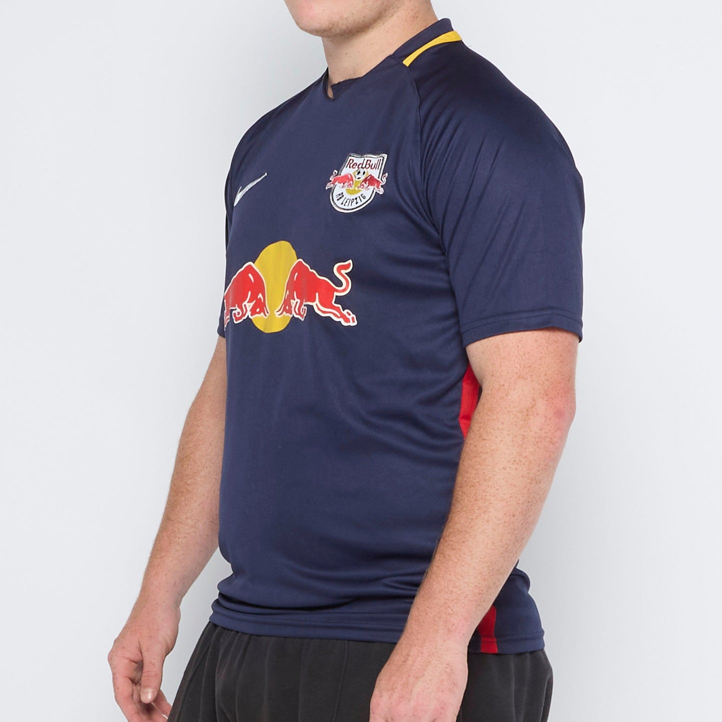 RB Leipzig Football Shirt - L