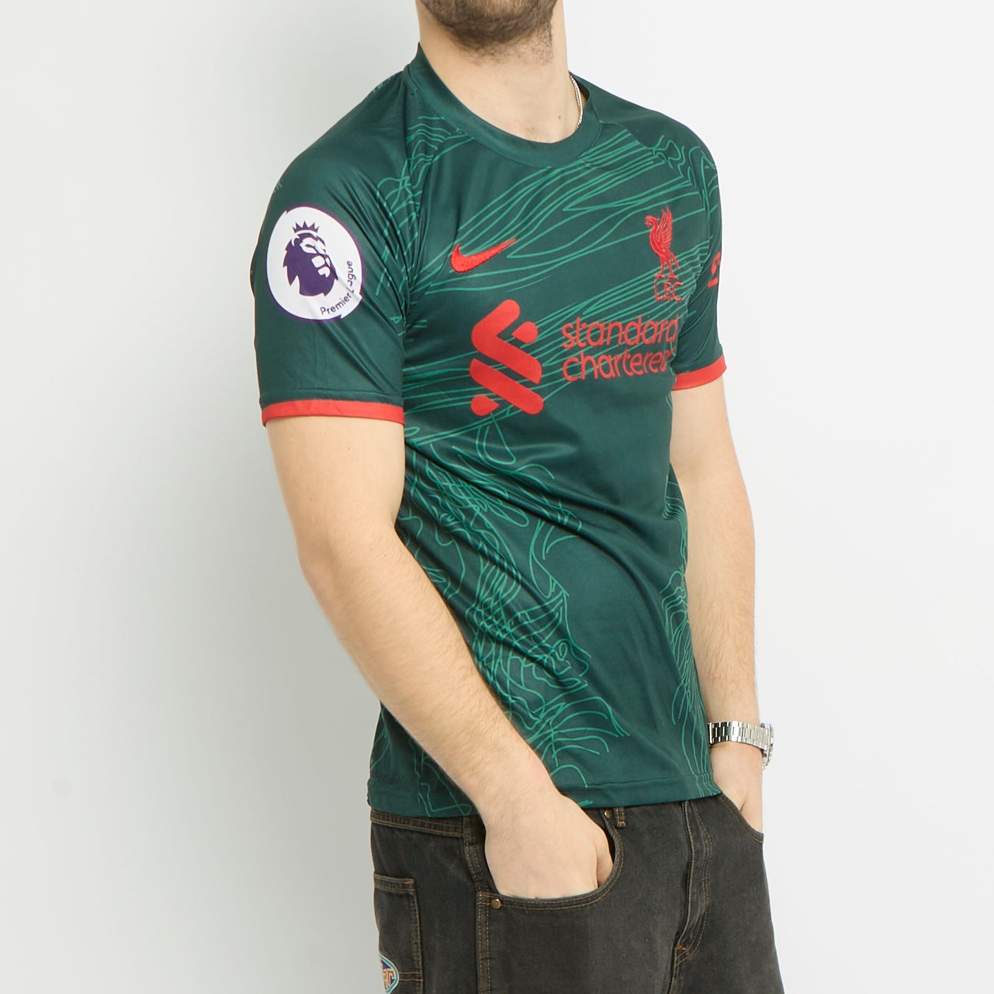 Nike Liverpool Replica Football Shirt - M