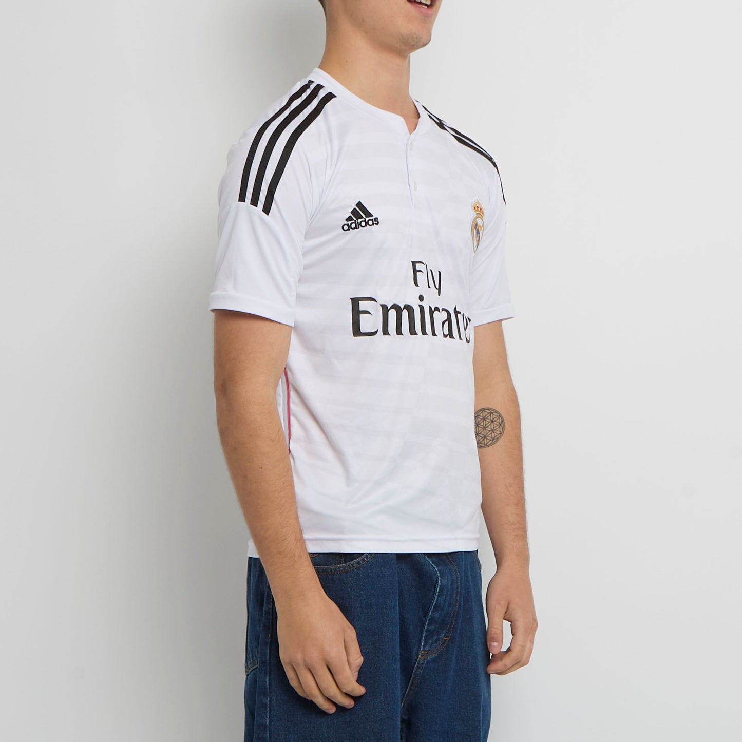 Adidas Real Madrid Logo Football Shirt - S