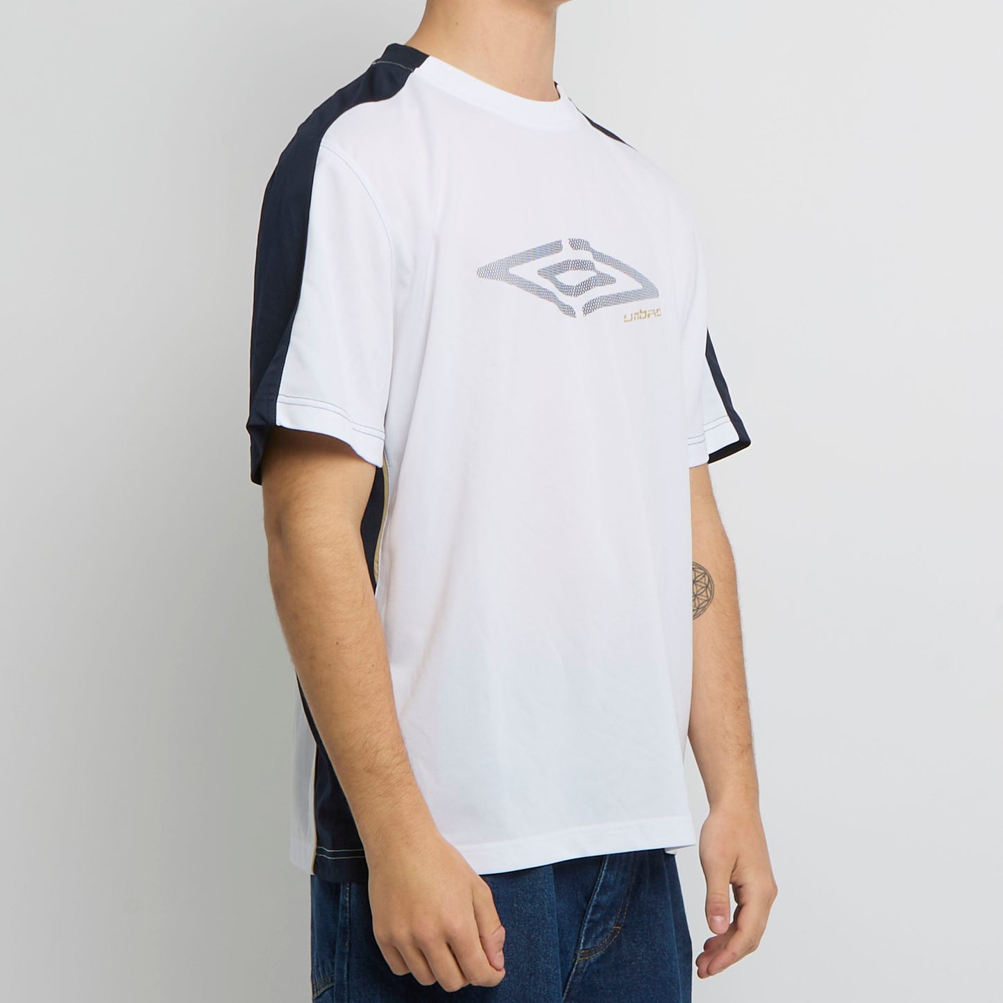 Umbro Logo Sports Shirt - XL