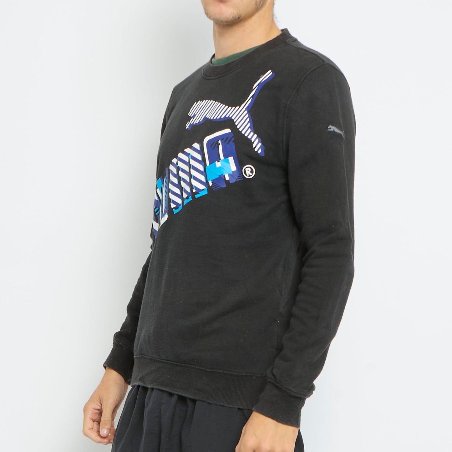 Puma Graphic Crewneck Sweater - L