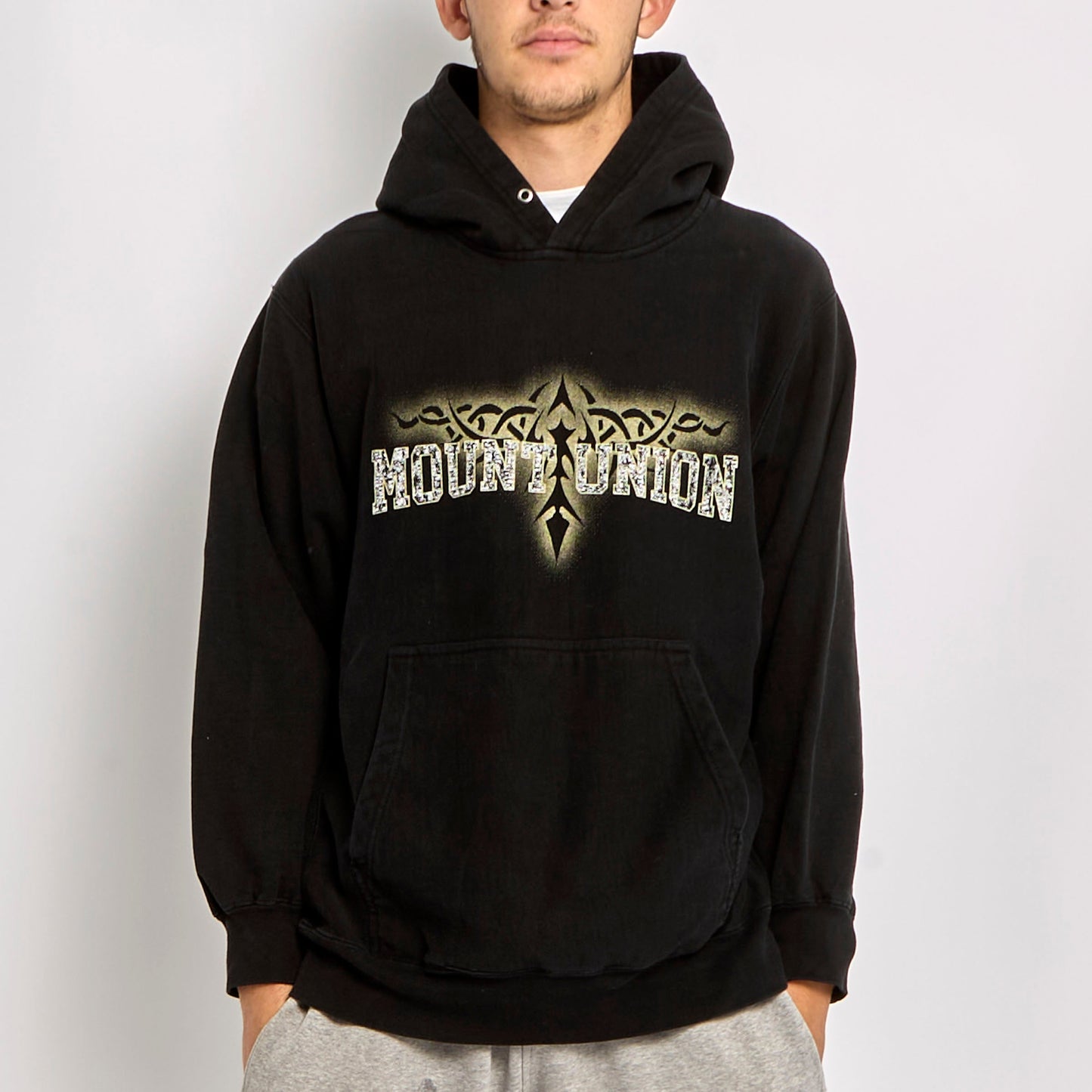 Embroided Logo Hoodie - L