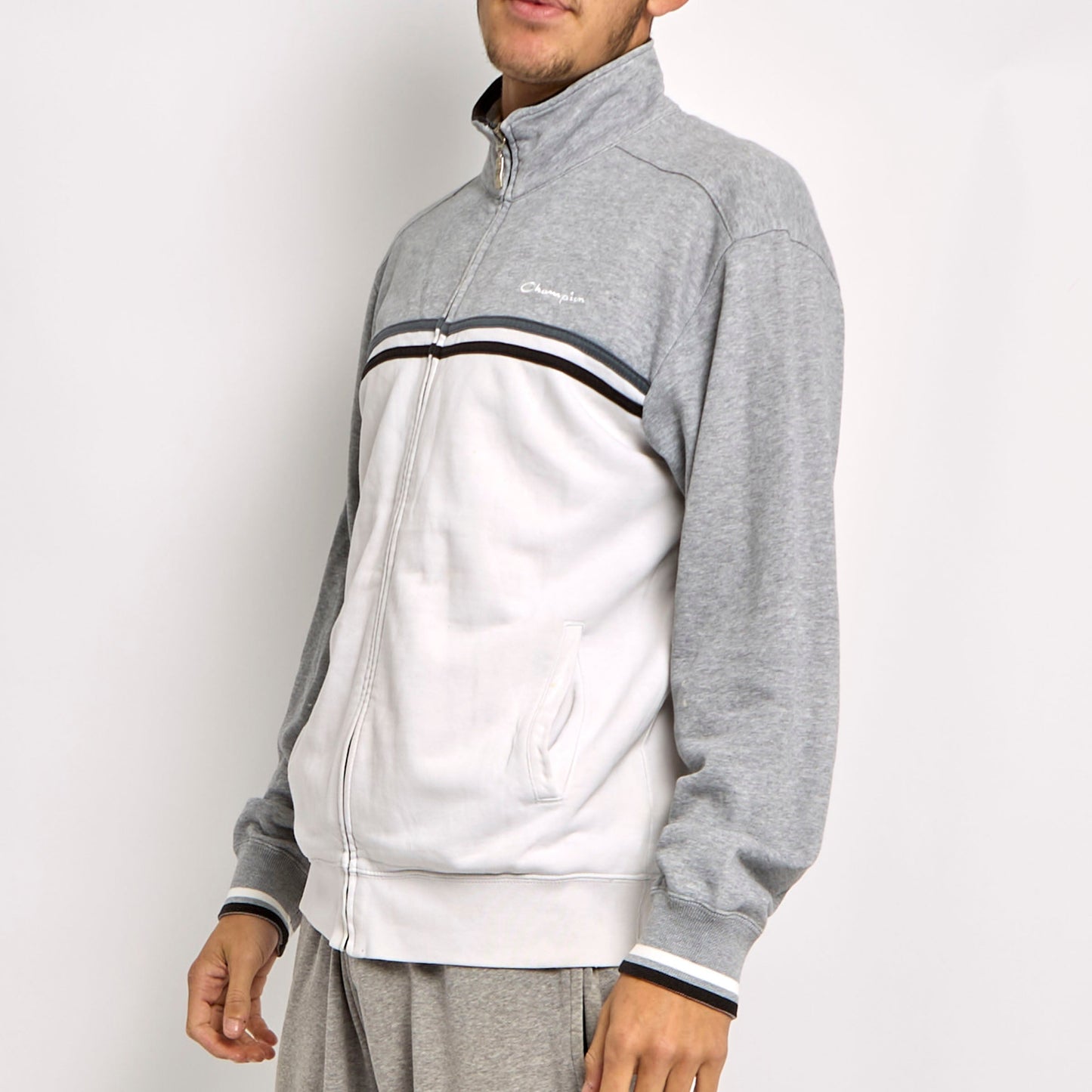 Champion Logo Zip Up Sweater - L