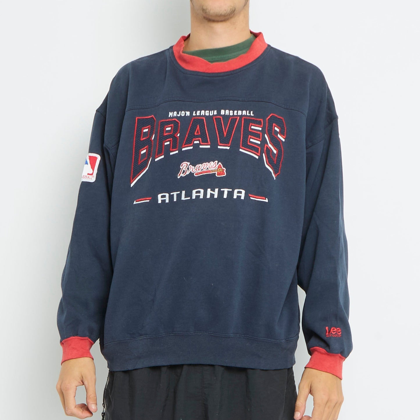 Lee Embroided Crewneck Sweater - L