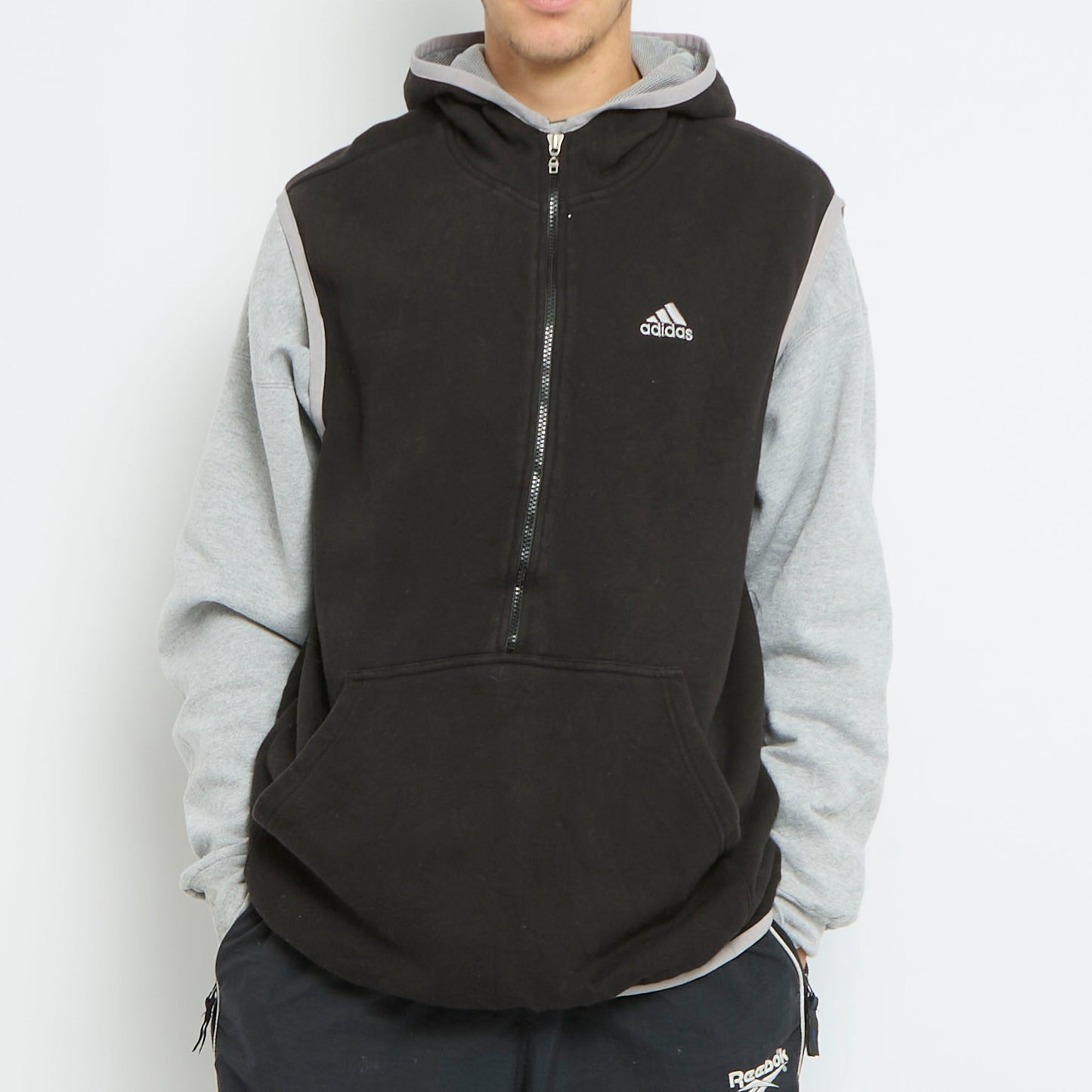 Adidas Hooded Sleevless Jumper - M