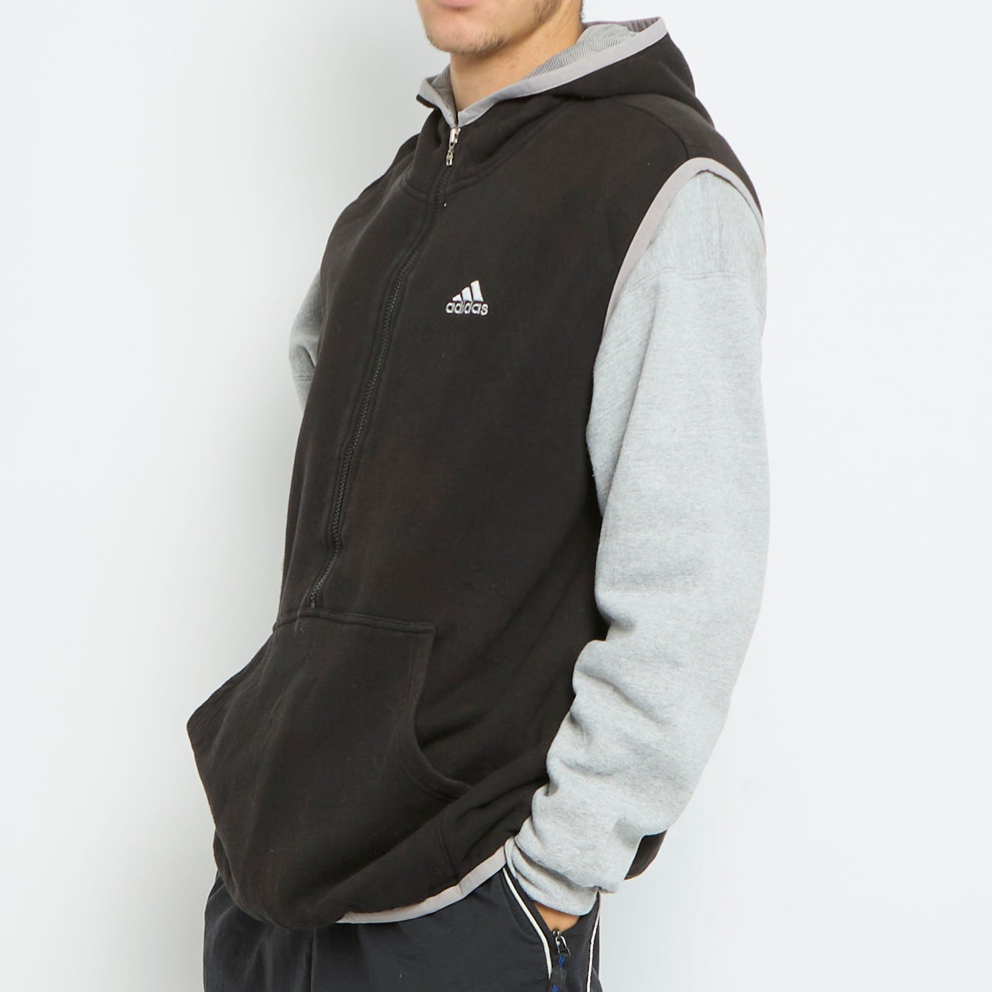 Adidas Hooded Sleevless Jumper - M