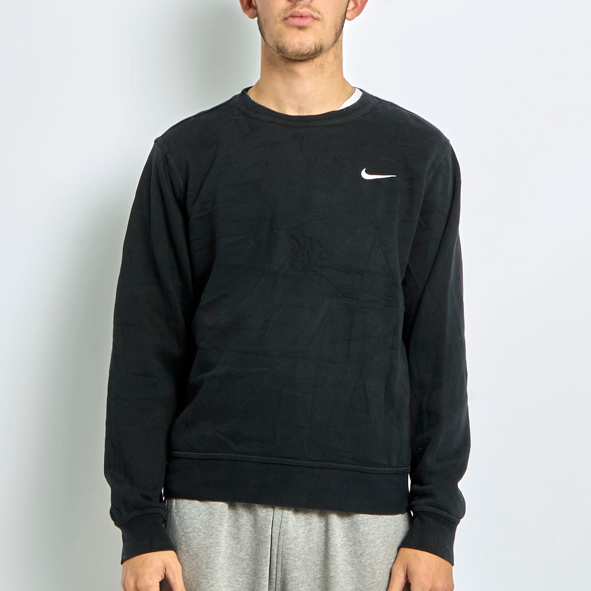 Nike Logo Embroided Crewneck Sweater - M