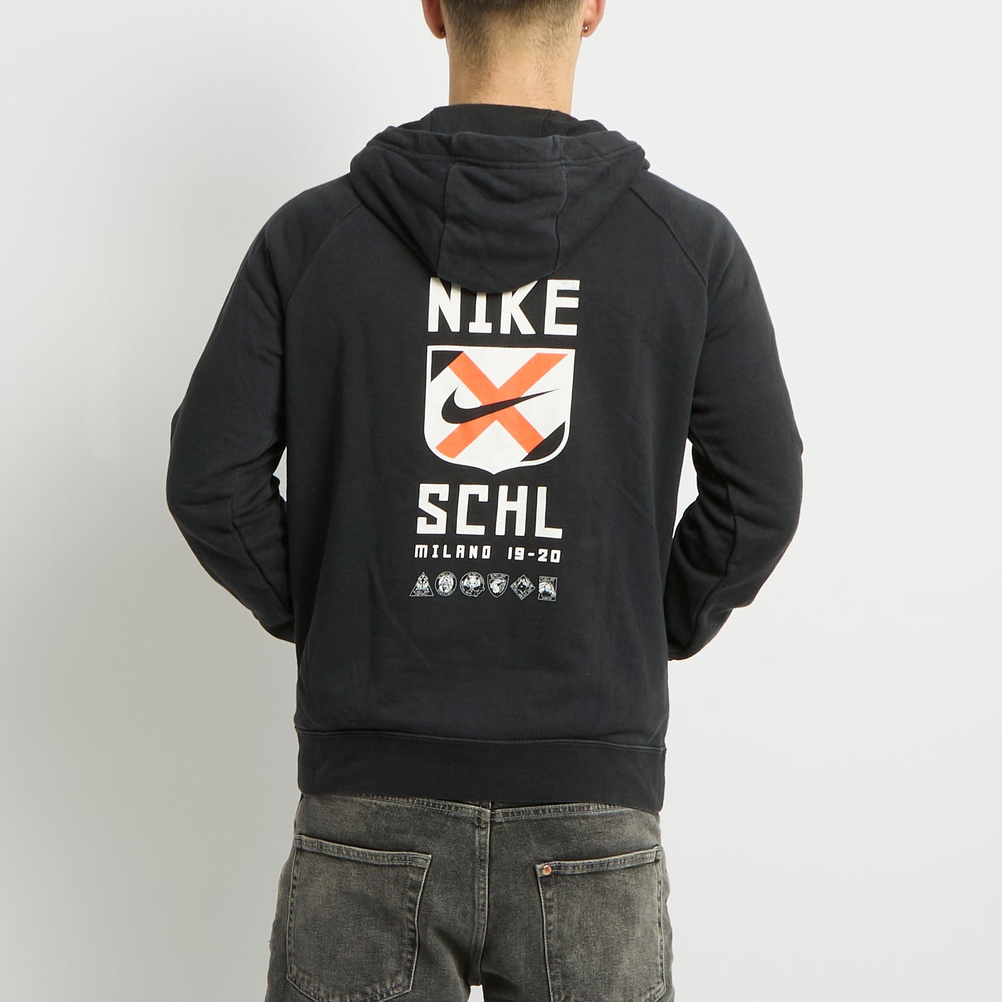 Nike Graphic Hoodie - M