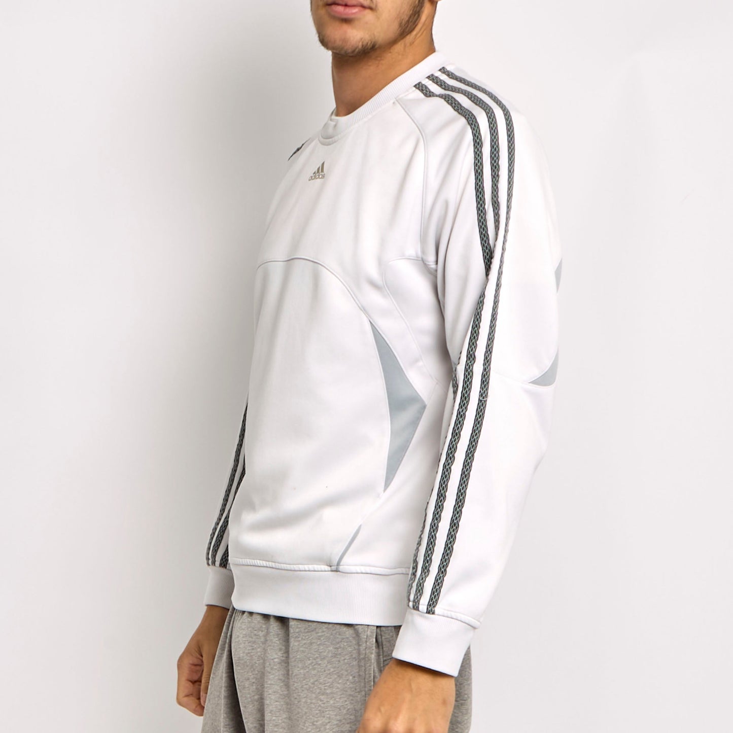 Adidas Logo Crewneck Sweater - M