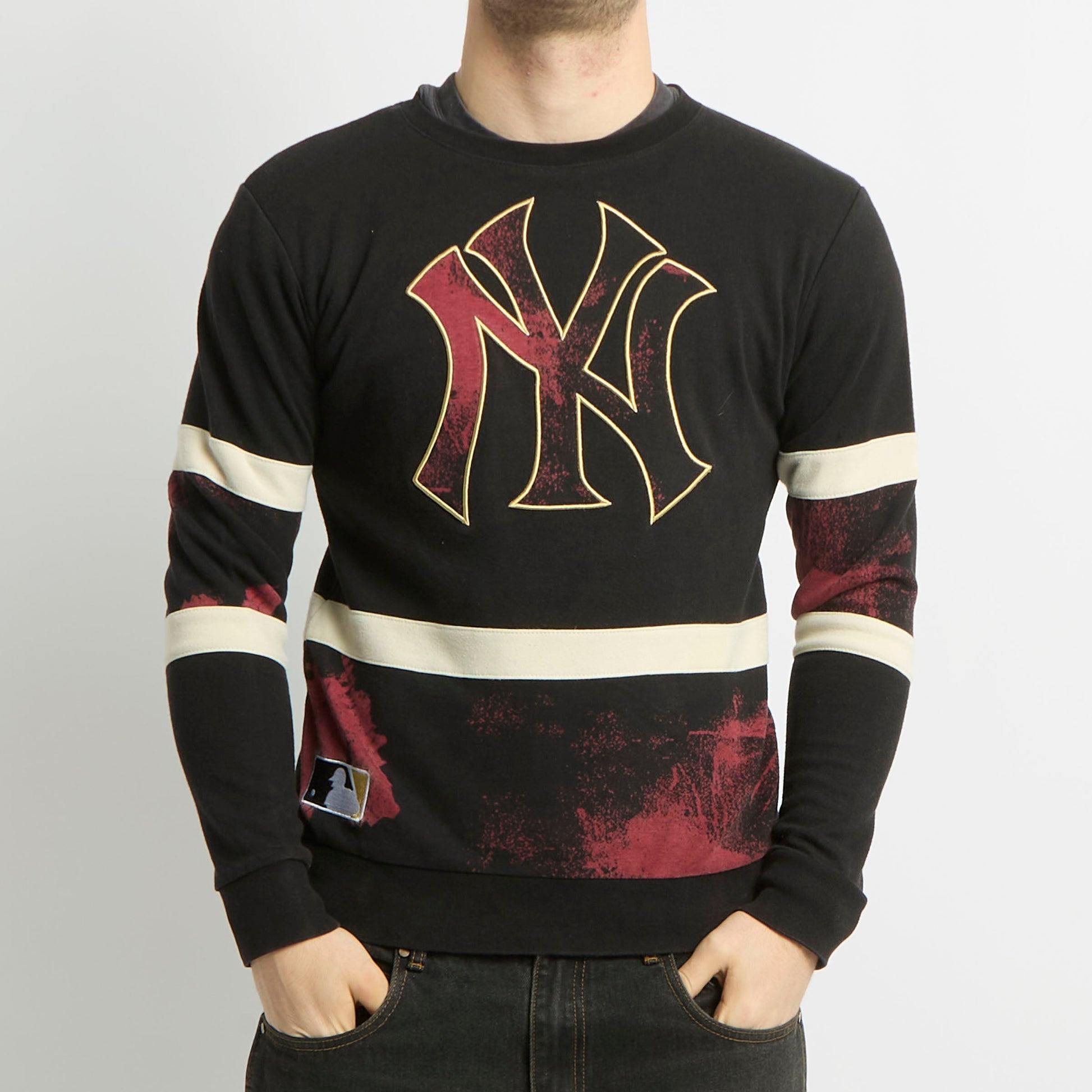 Majestic Yankees Embroided Crewneck Sweater - S