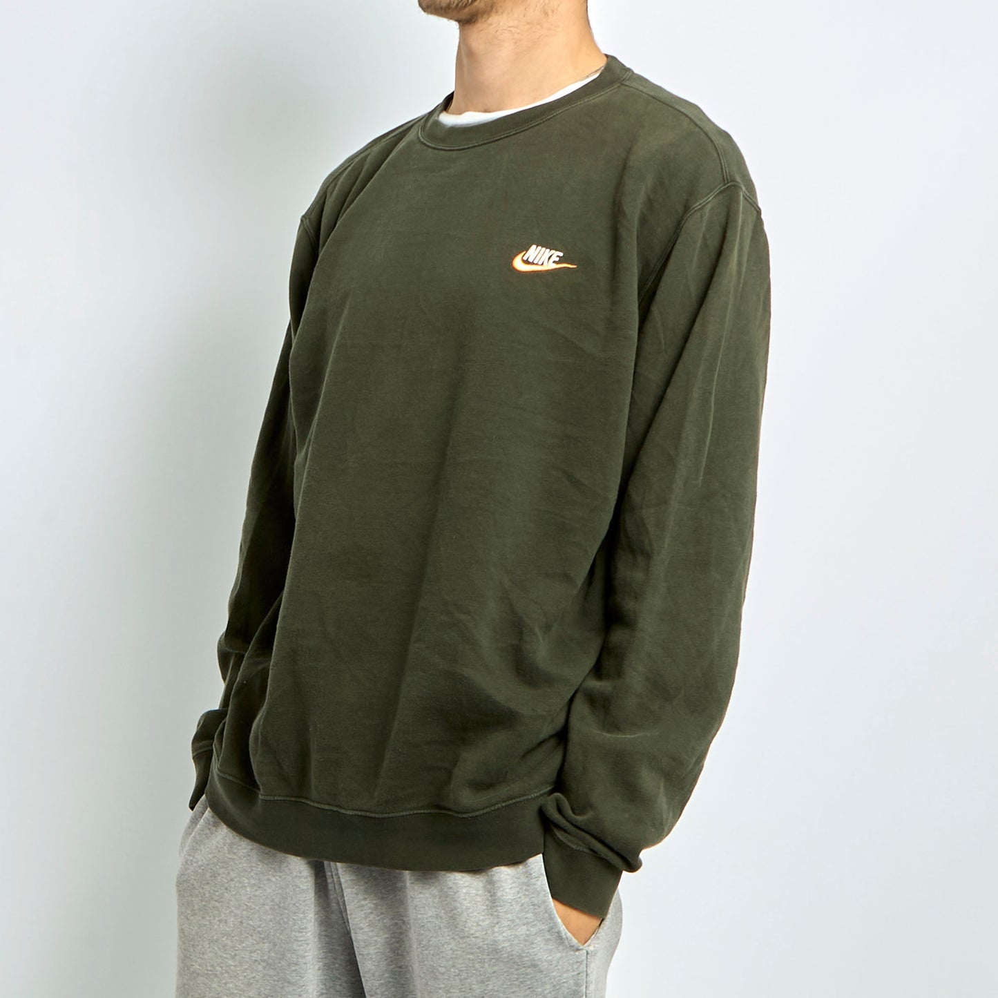 Nike Logo Embroided Crewneck Sweater - XL