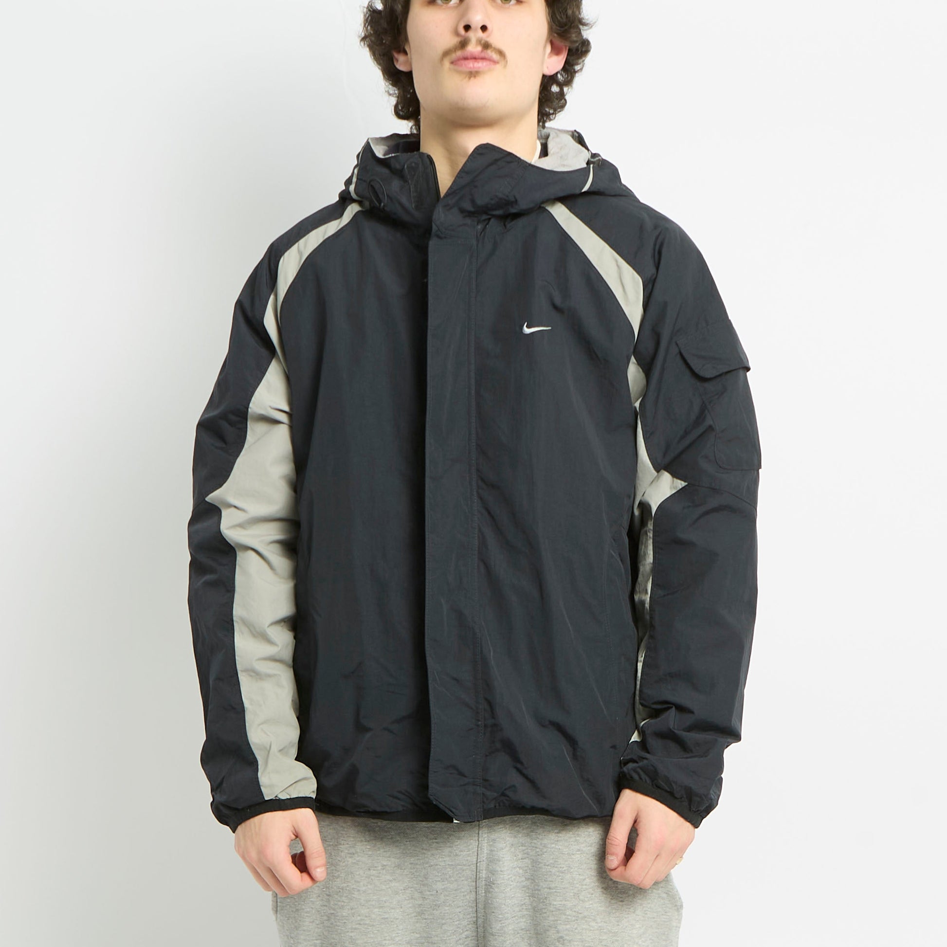 Nike Windbreaker Jacket - M