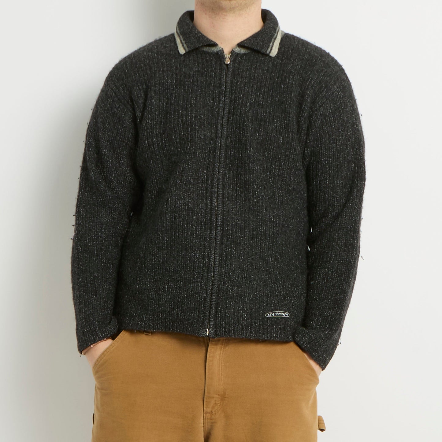 Levis Heavy Knit Sweater - L