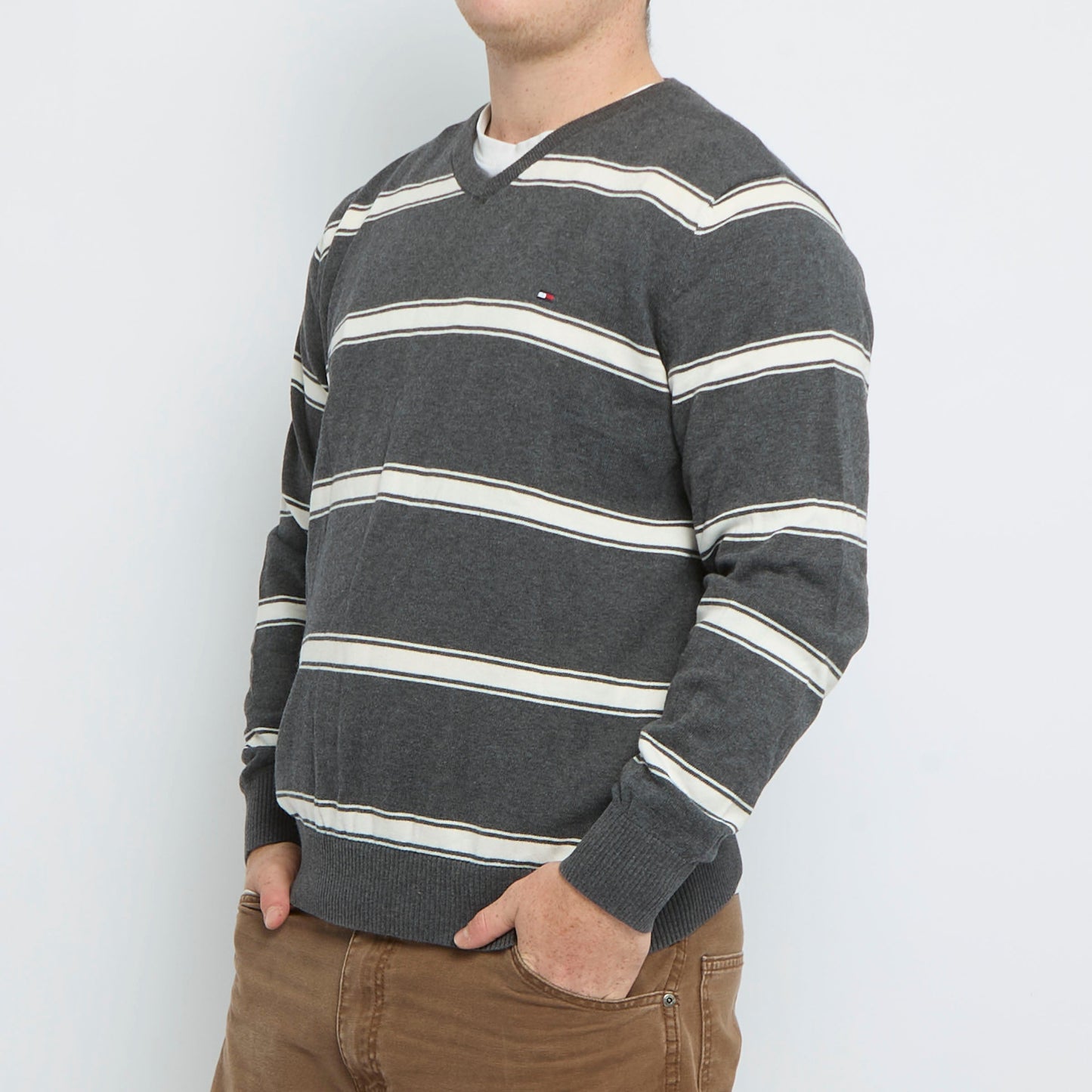 Tommy Hilfiger V-Neck Sweater - L