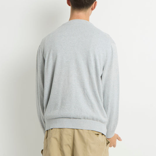 Lacoste Logo V-Neck FIne Knit Sweater - L