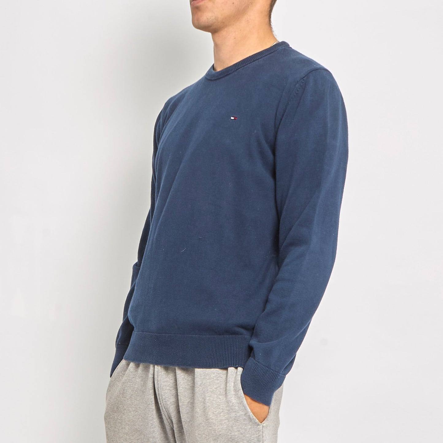 Tommy Hilfiger Crewneck Fine Knit Sweater - L