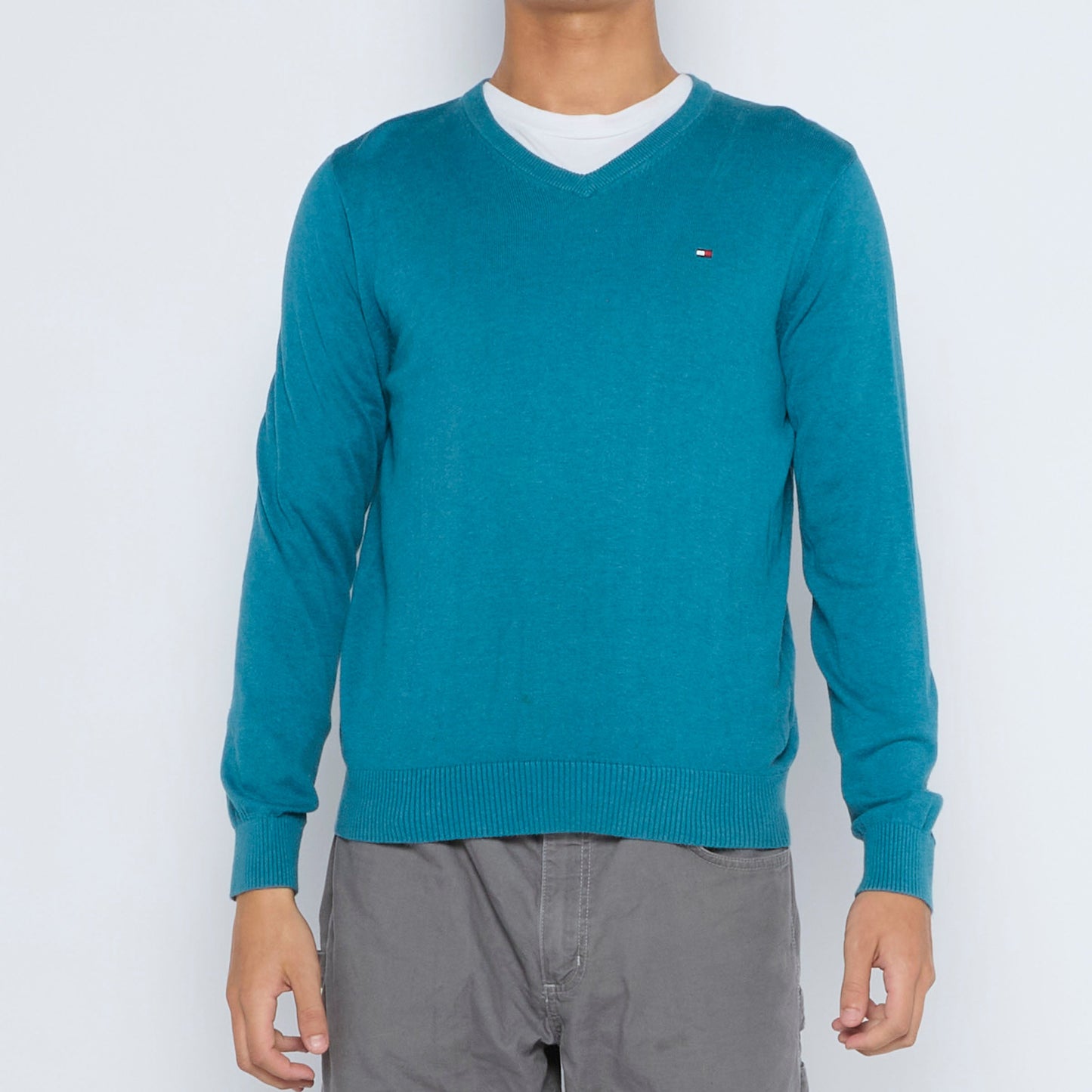 Tommy Hilfiger V-Neck Sweater - M