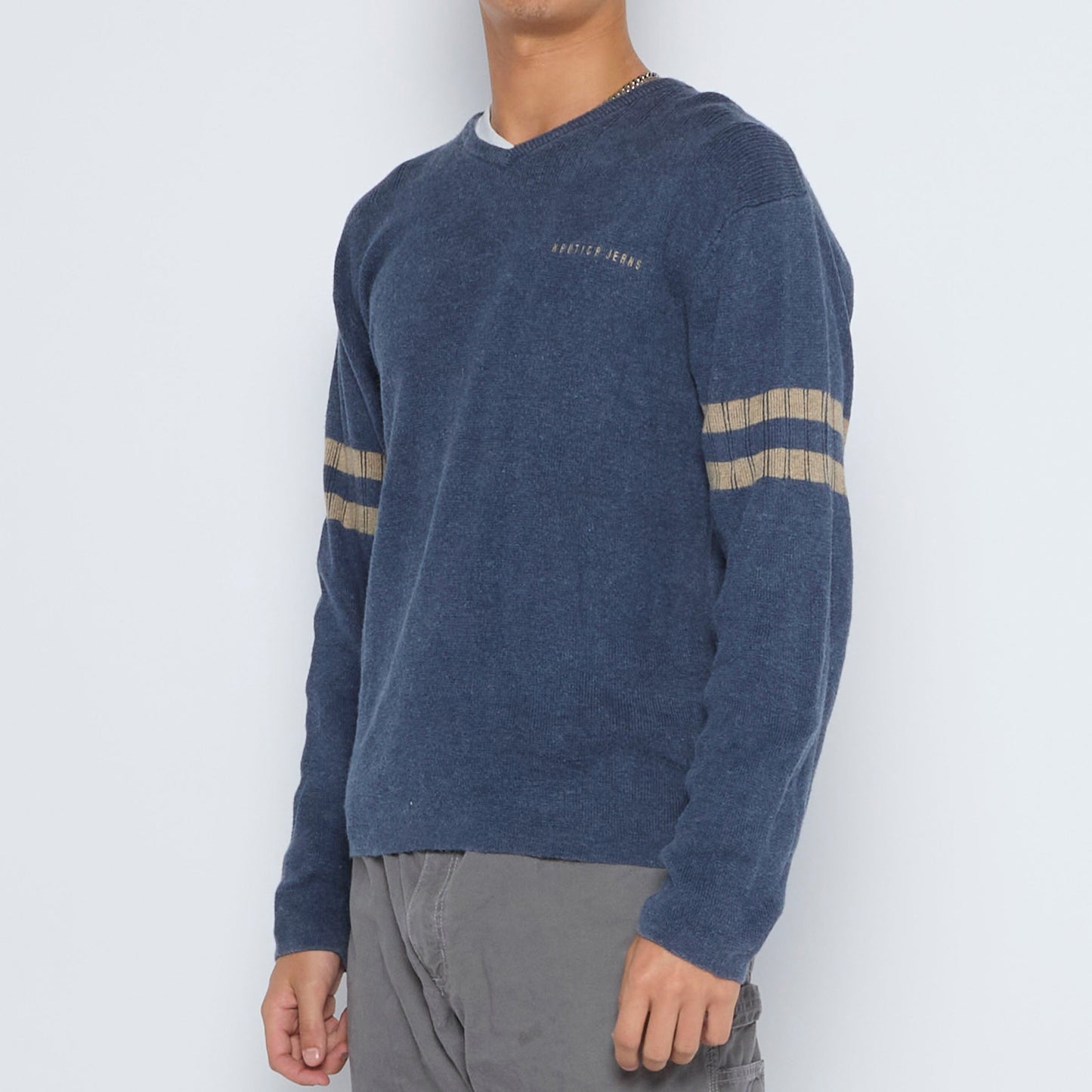 Nautica V-Neck Sweater - M