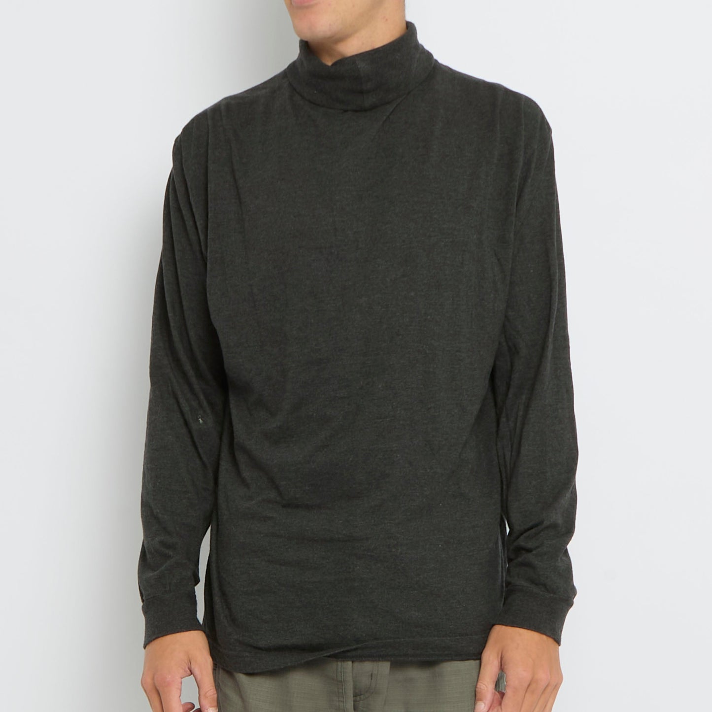 Hugo Boss Fine Knit Turtleneck Sweater - M