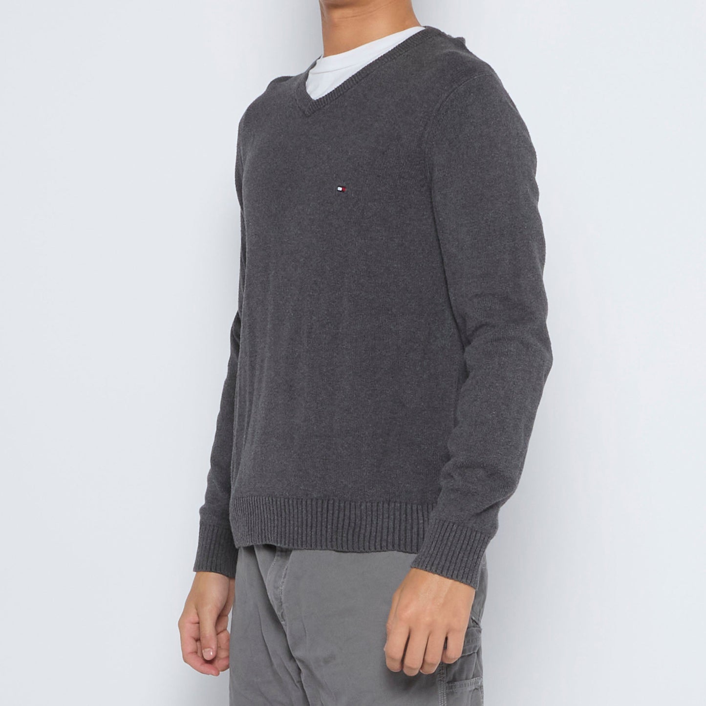 Tommy Hilfiger V-Neck Sweater - M