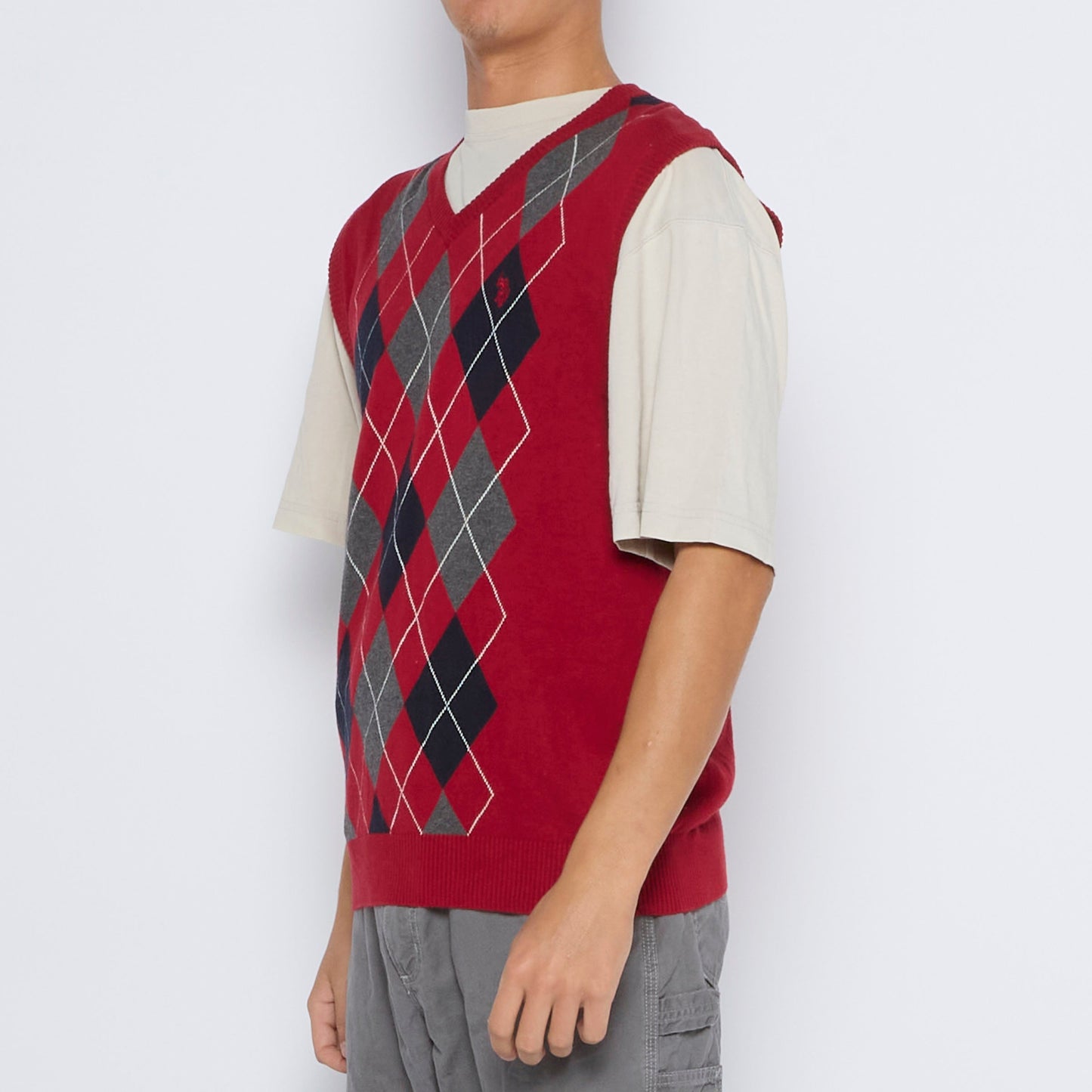 Polo ASSN Sleeveless V-Neck Sweater - M