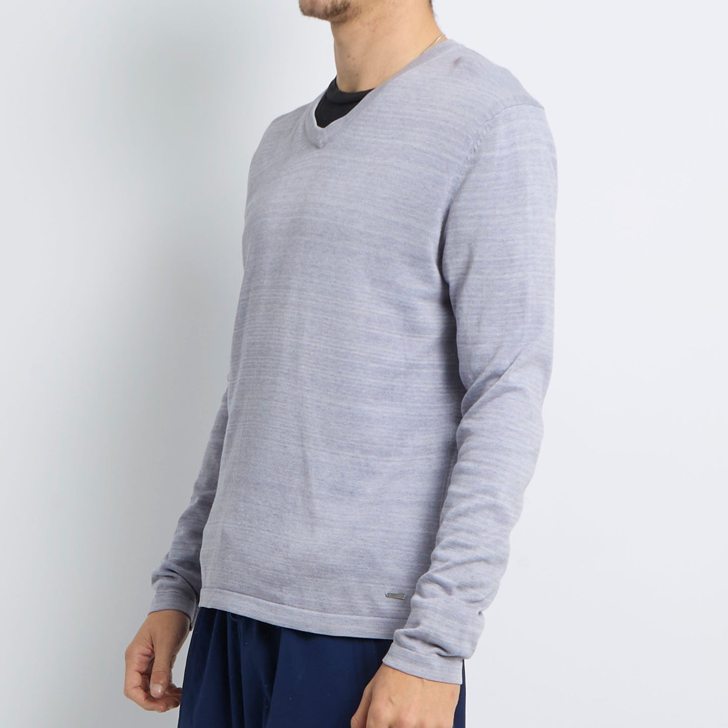 Calvin Klein V-Neck FIne Knitted Sweater - S