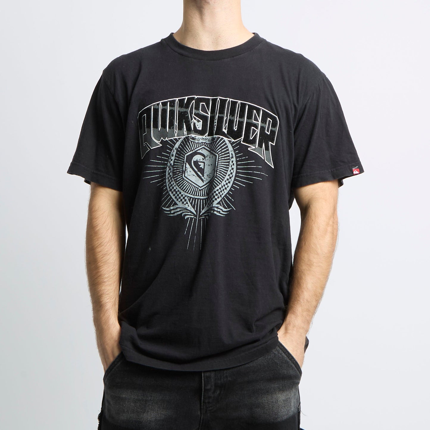 Quicksilver Graphic T-shirt - L