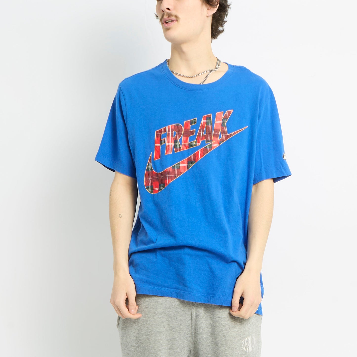 Nike T-shirt - L