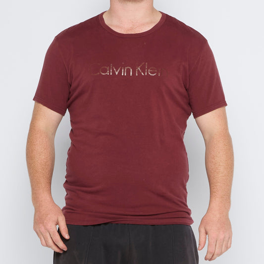 Calvin Klein T-shirt - L