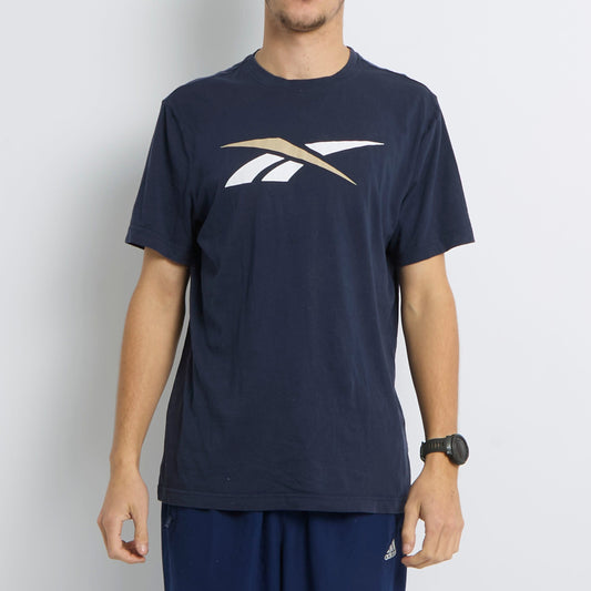 Reebok T-shirt - L