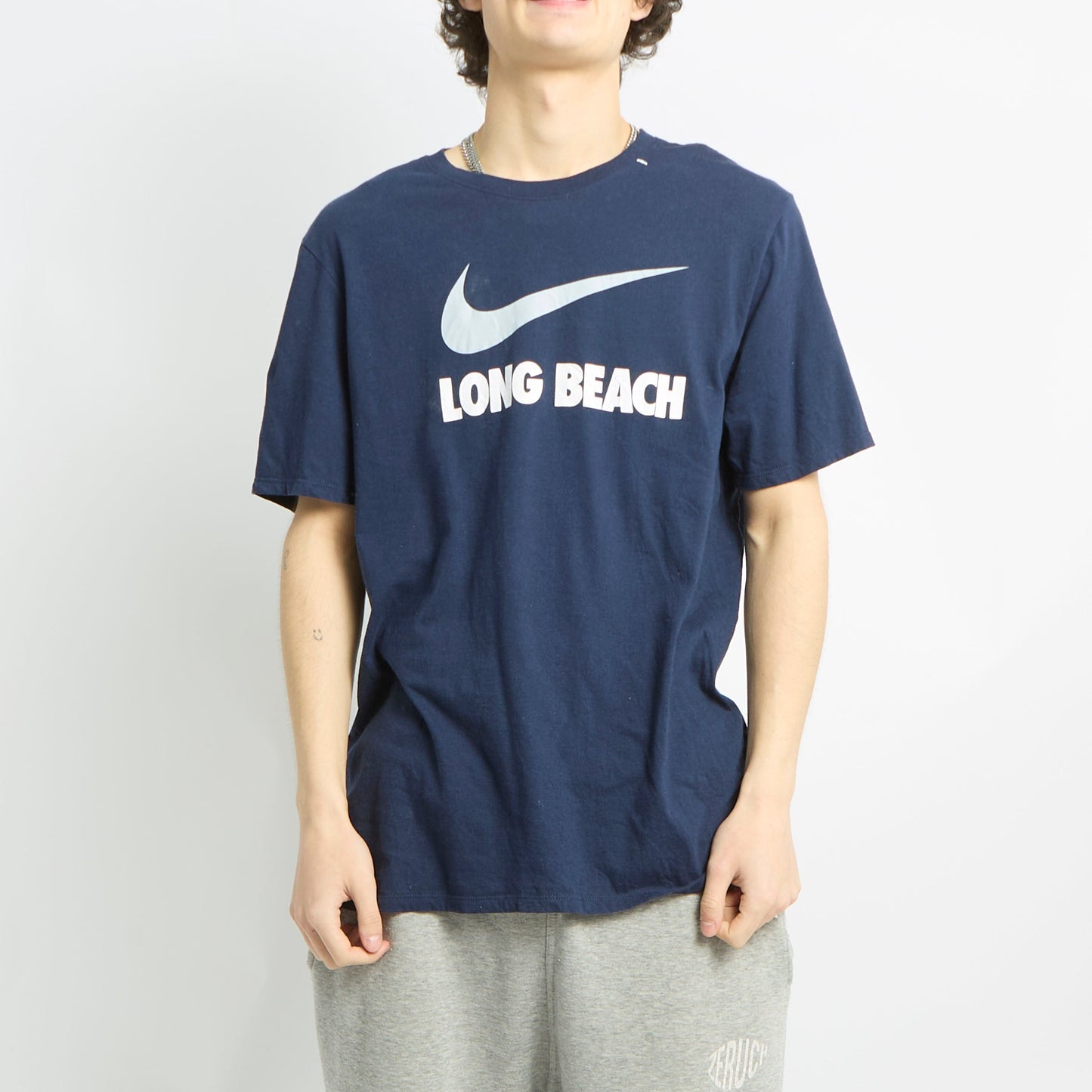 Nike T-shirt - L