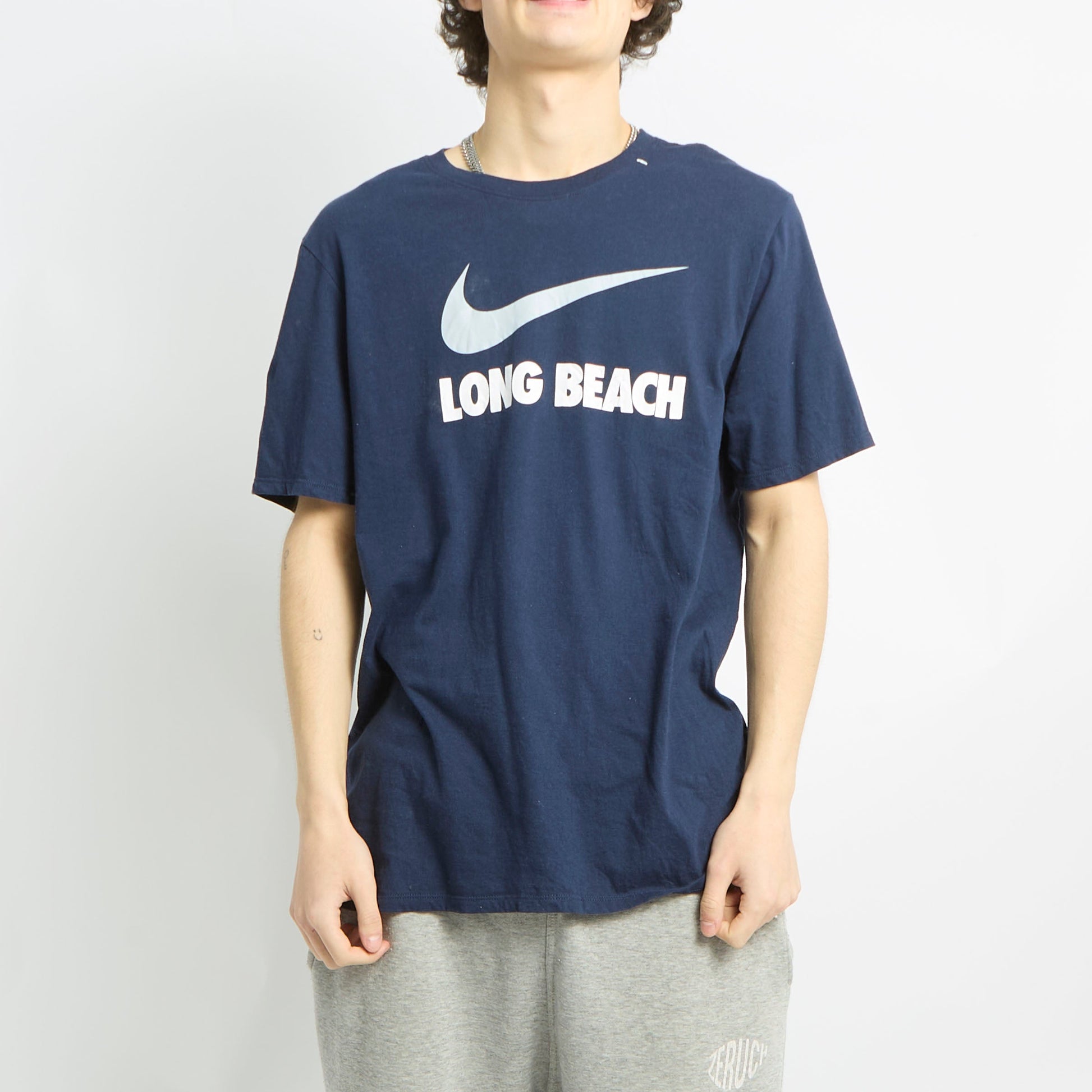 Nike T-shirt - L