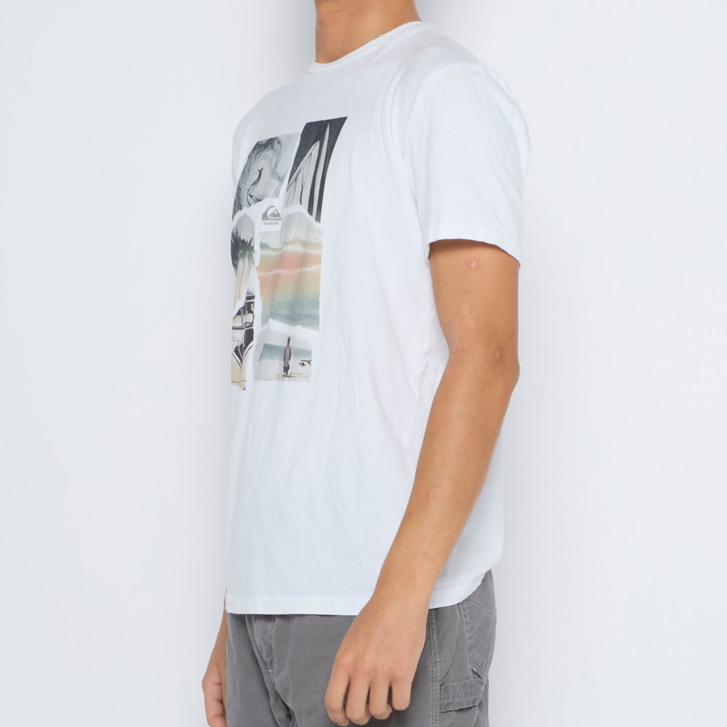 Quicksilver Graphic T-shirt - L