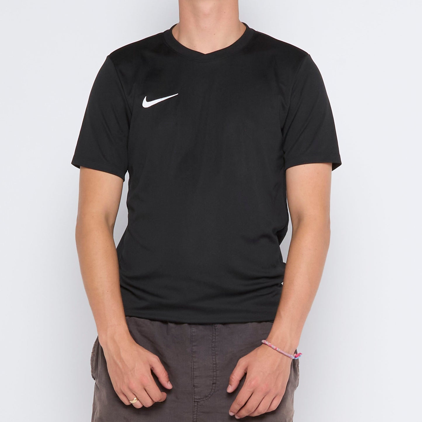 Nike Logo T-shirt - M