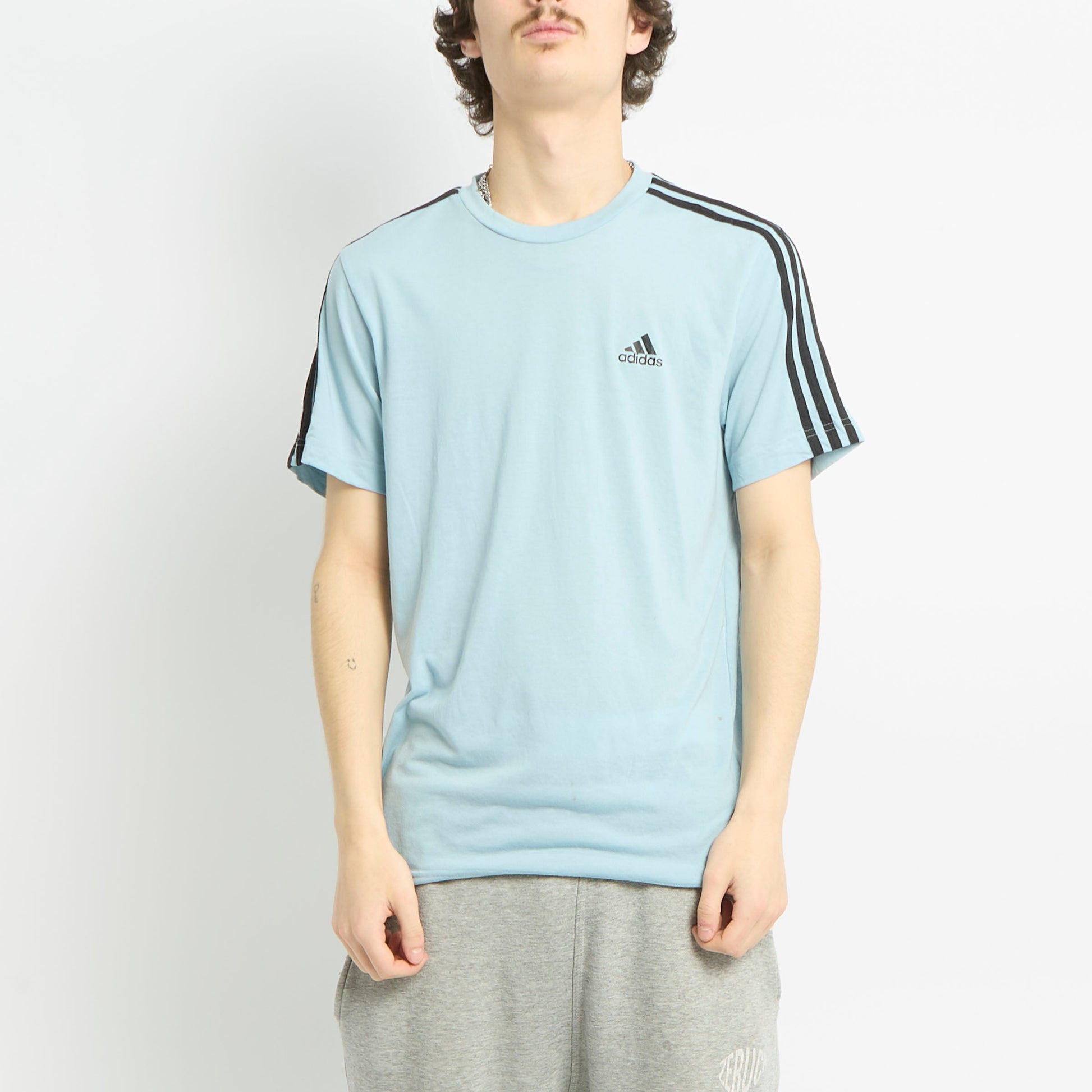 Adidas T-shirt - M