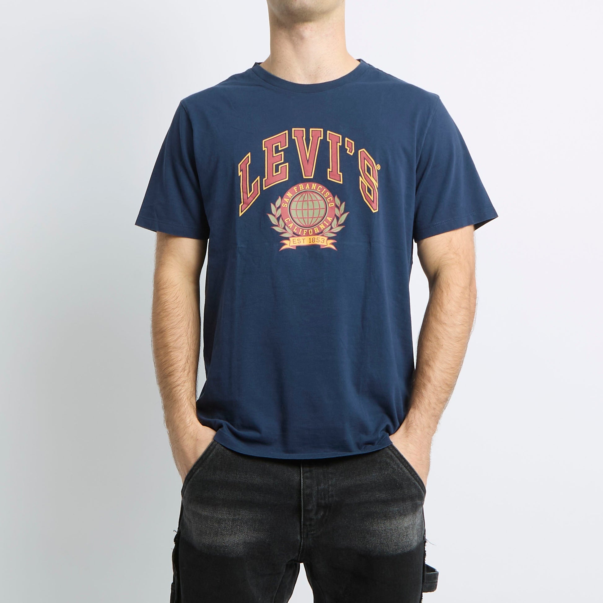 Levis Graphic T-shirt - M