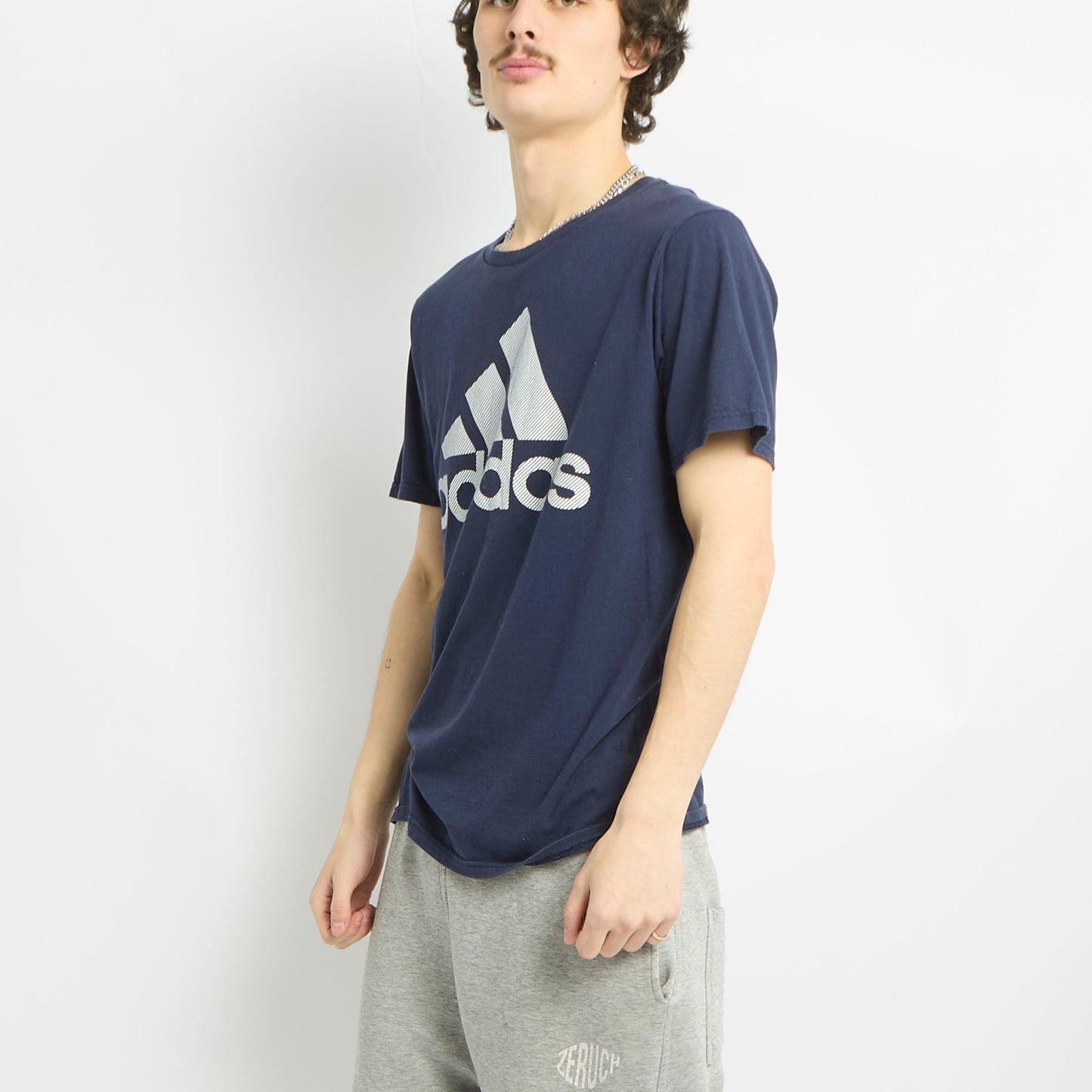 Adidas T-shirt - M