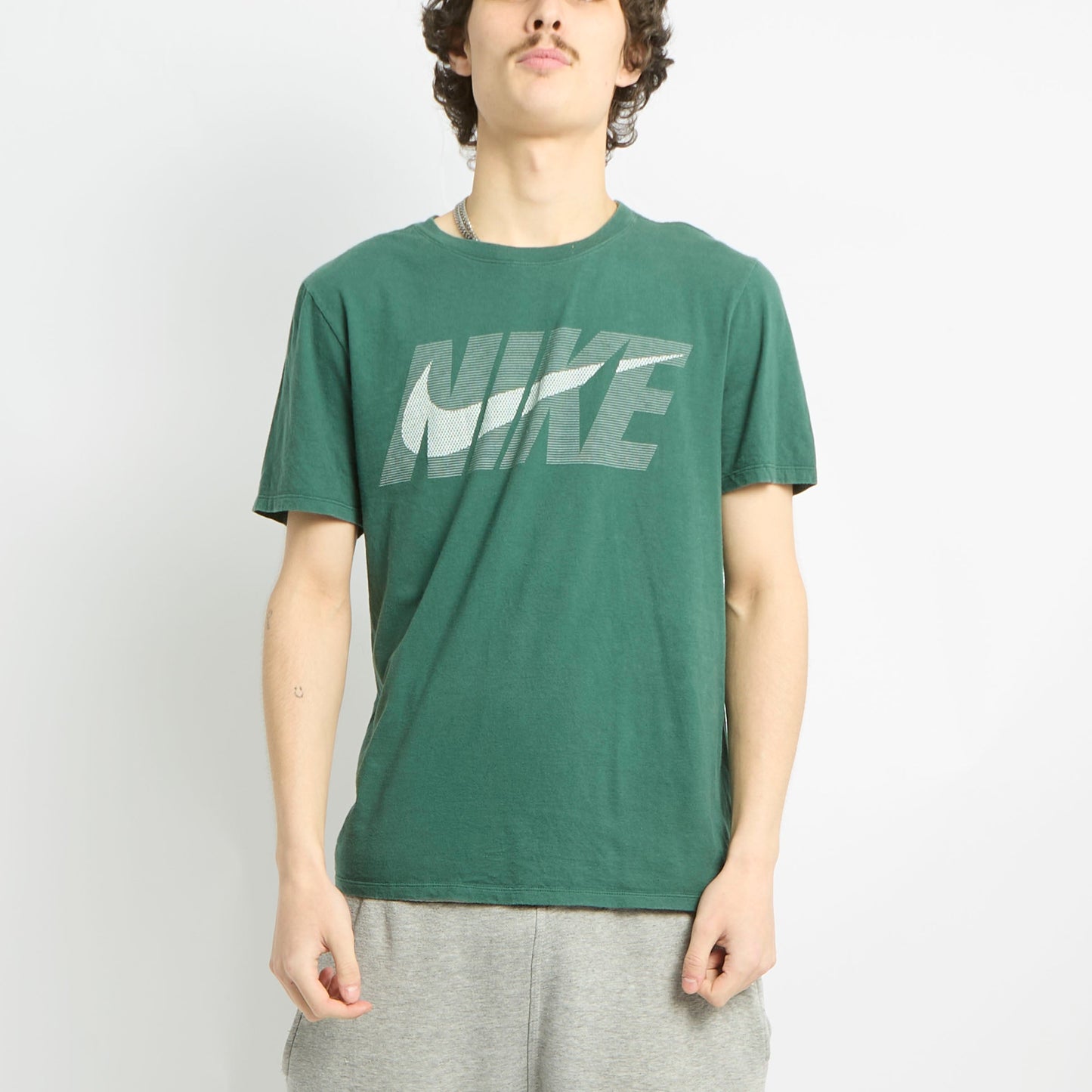 Nike T-shirt - S