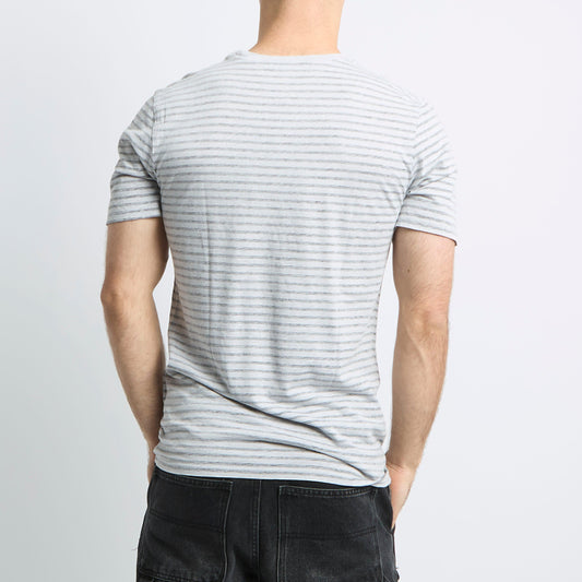 Nike Striped T-shirt - S