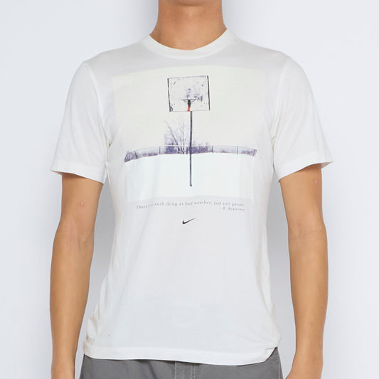 Nike Graphic T-shirt - S