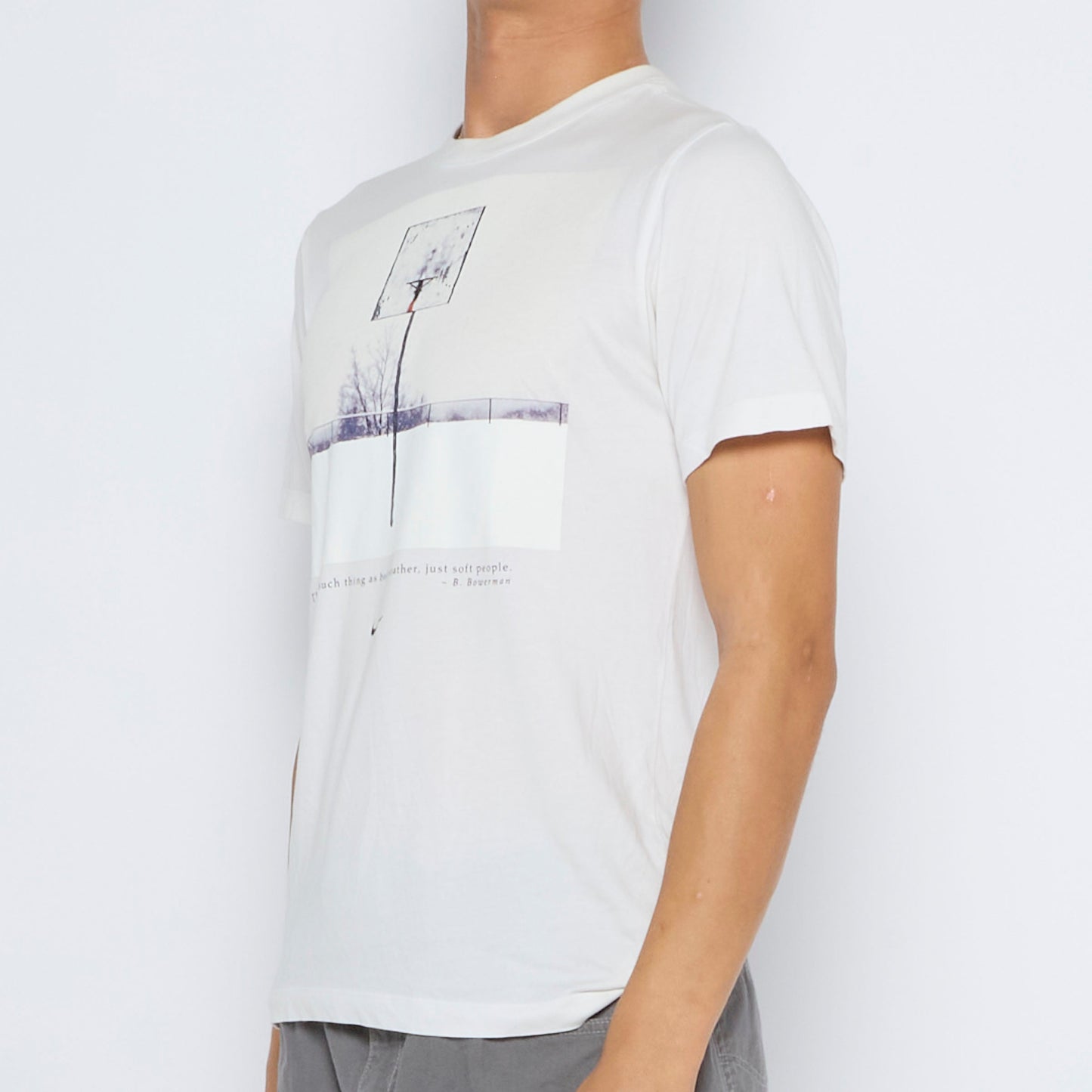 Nike Graphic T-shirt - S