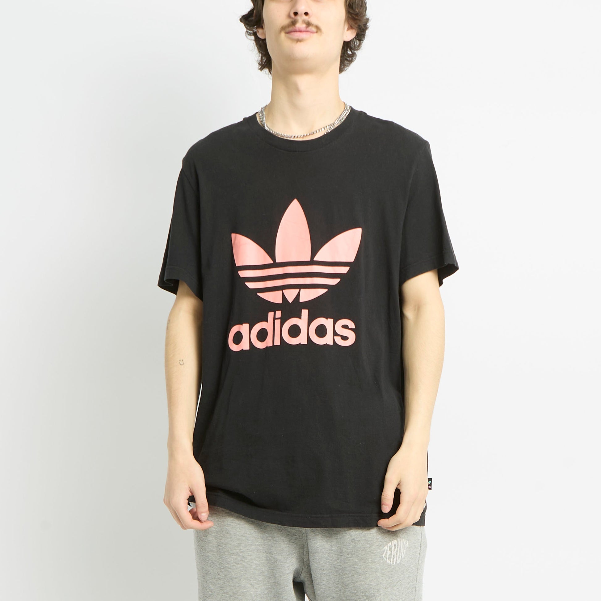 Adidas T-shirt - XL