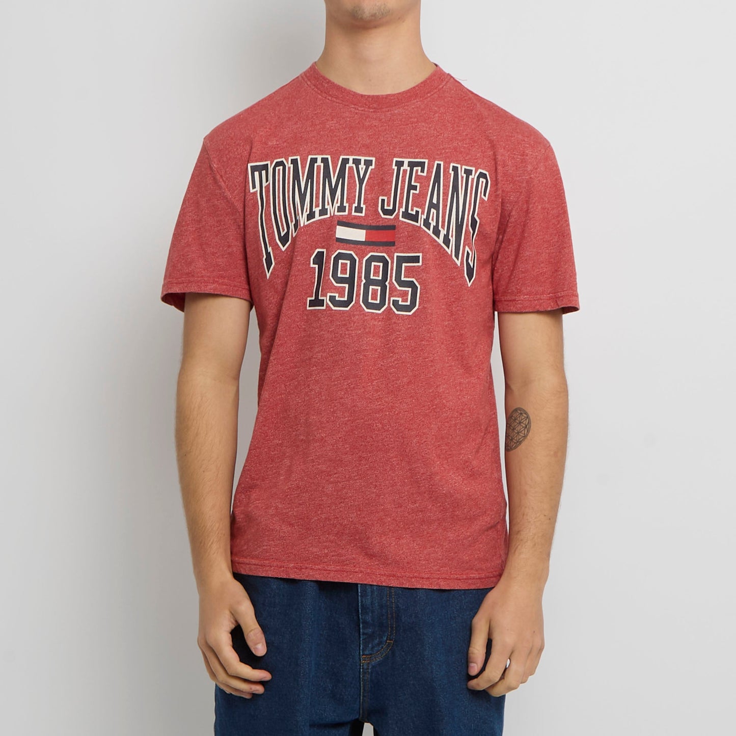 Tommy Hilfiger Graphic T-shirt - XS