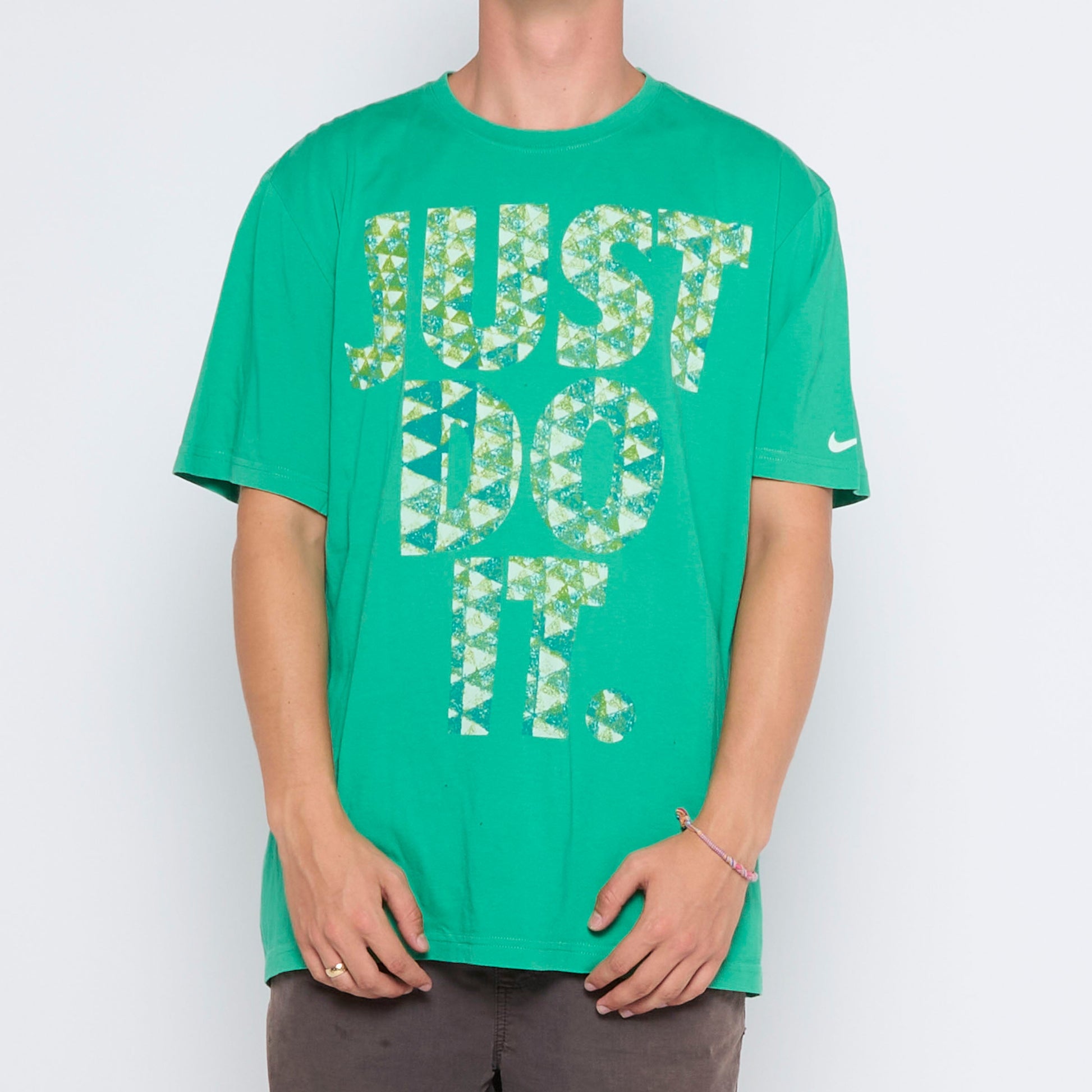 Nike Graphic T-shirt - XXL