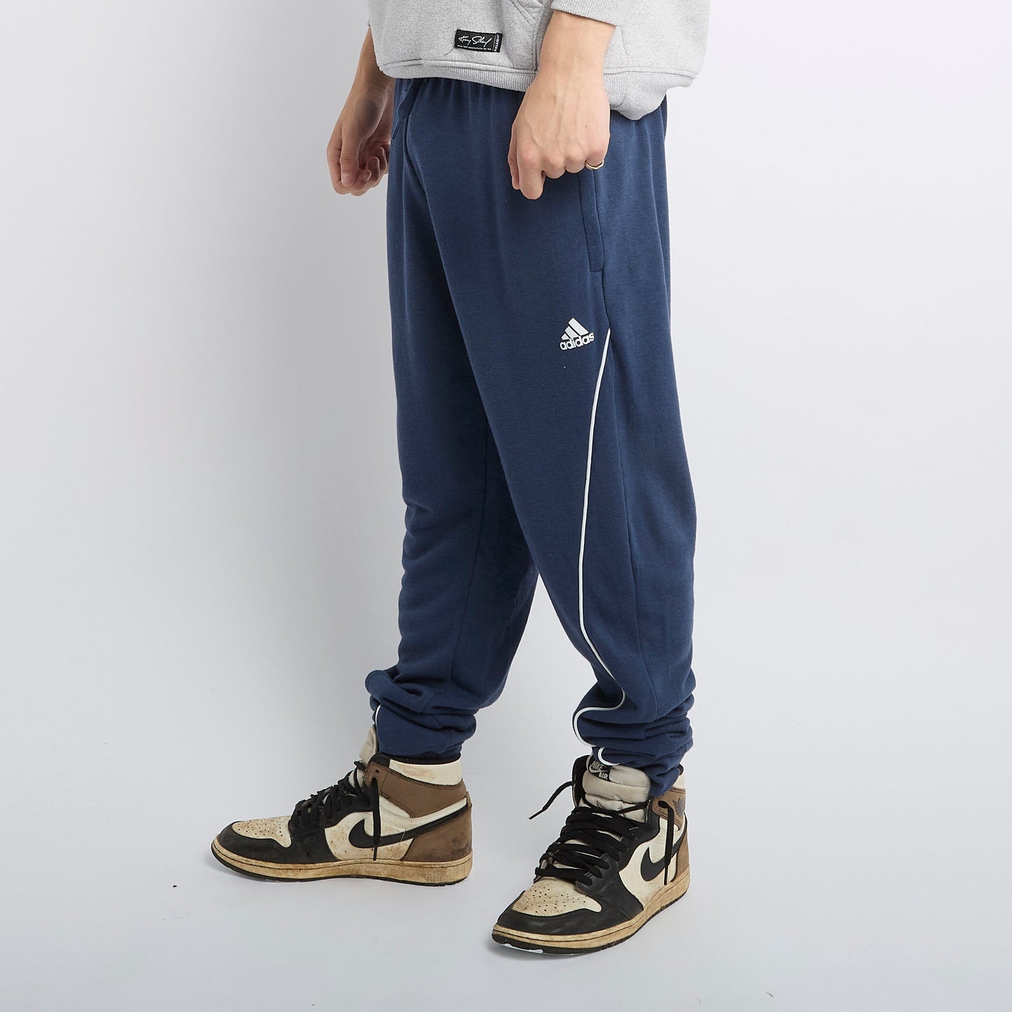 Adidas Joggers - L