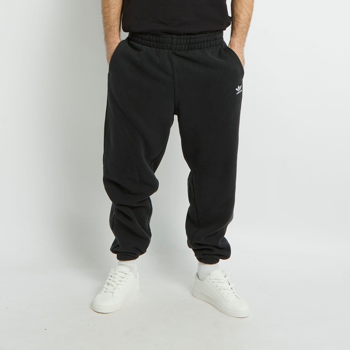 Adidas Logo Joggers - M