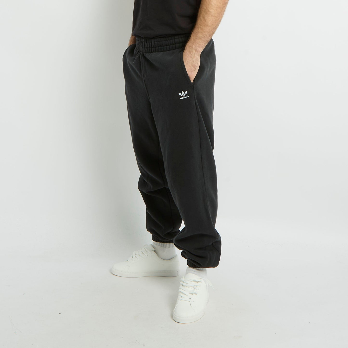 Adidas Logo Joggers - M