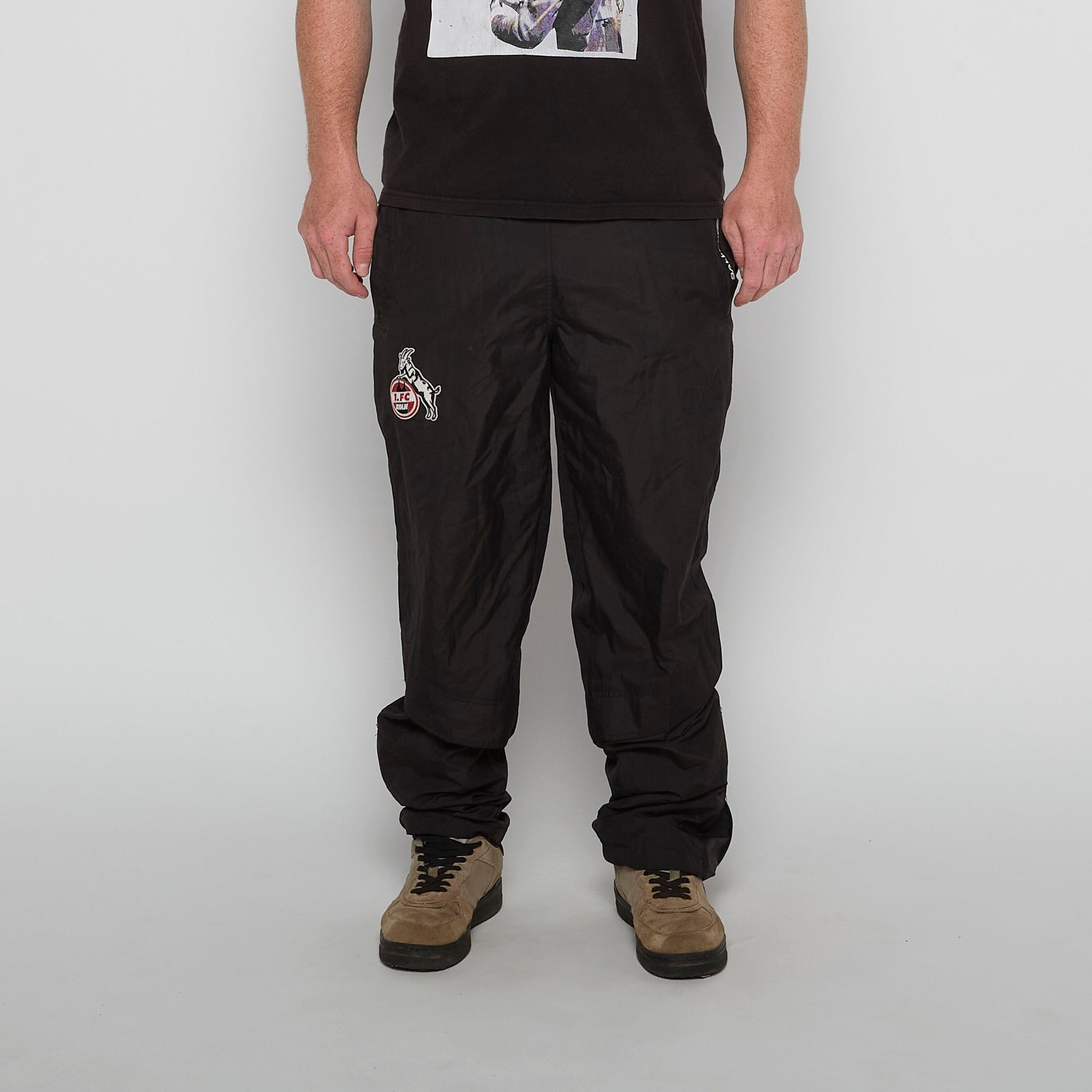 Saller Trackpants - M