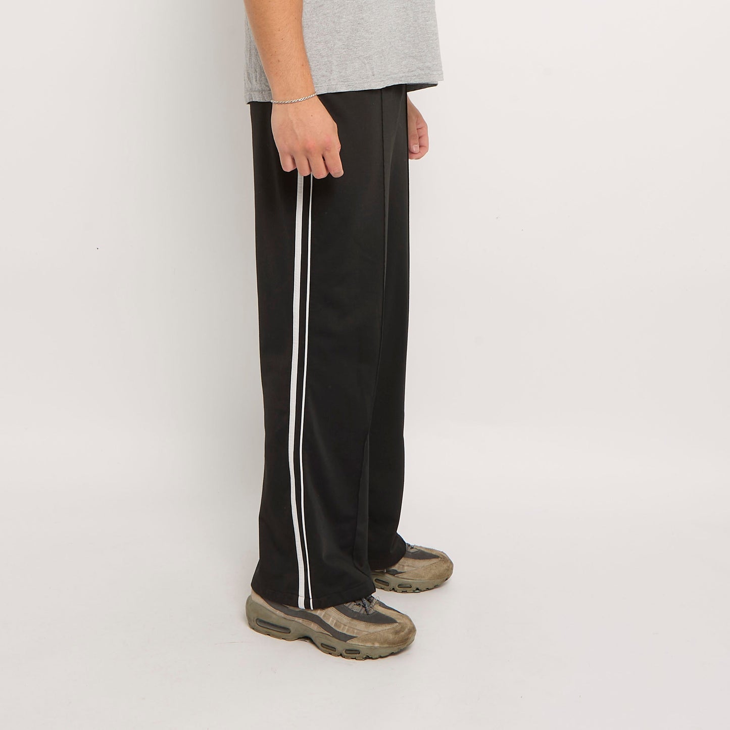 Nike Open Hem Track Pants - M